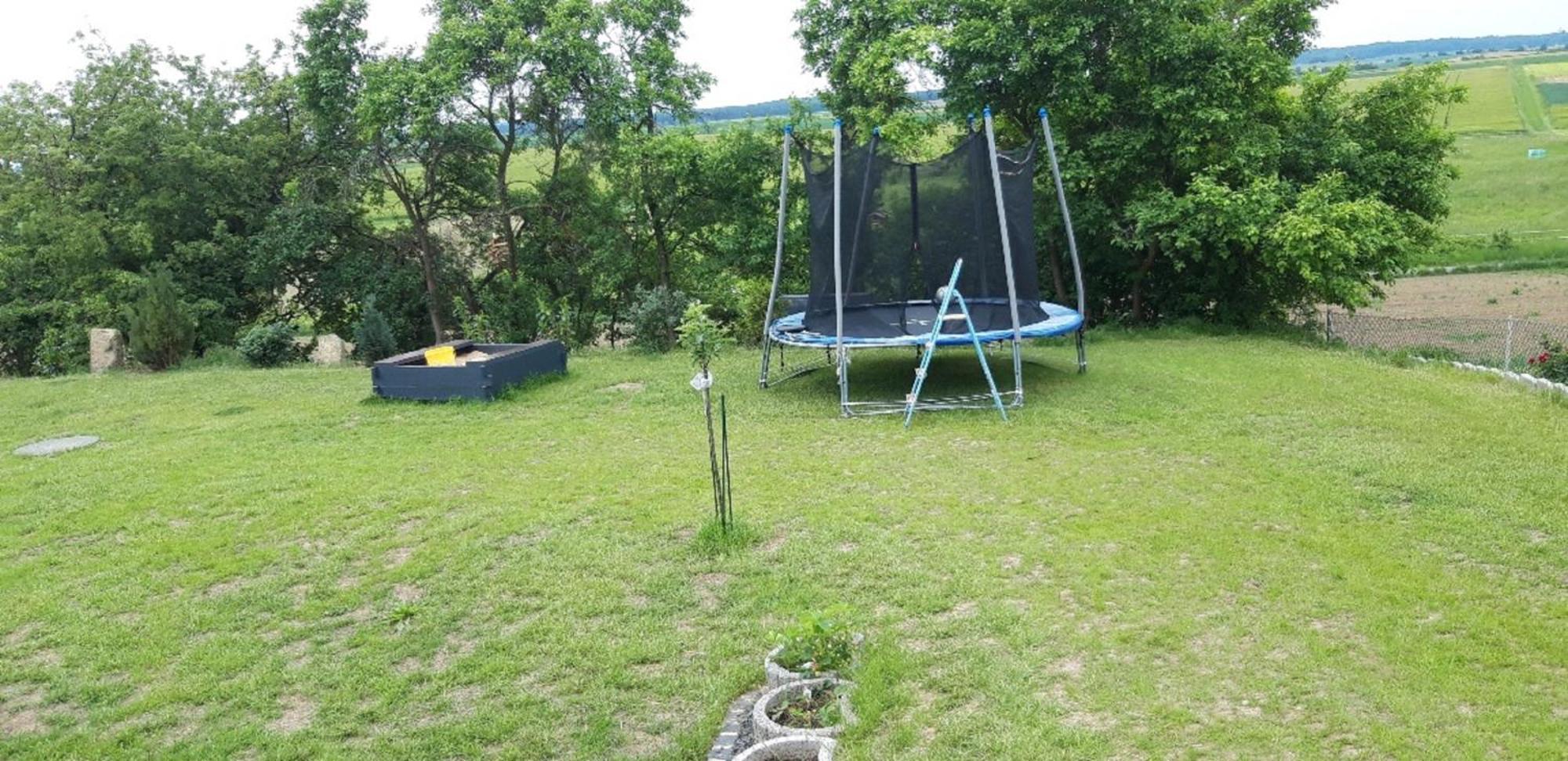 Ferienwohnung Frau Klara Hofheim in Unterfranken エクステリア 写真
